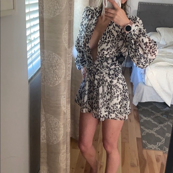 NWT Nasty Gal romper - Picture 3 of 8
